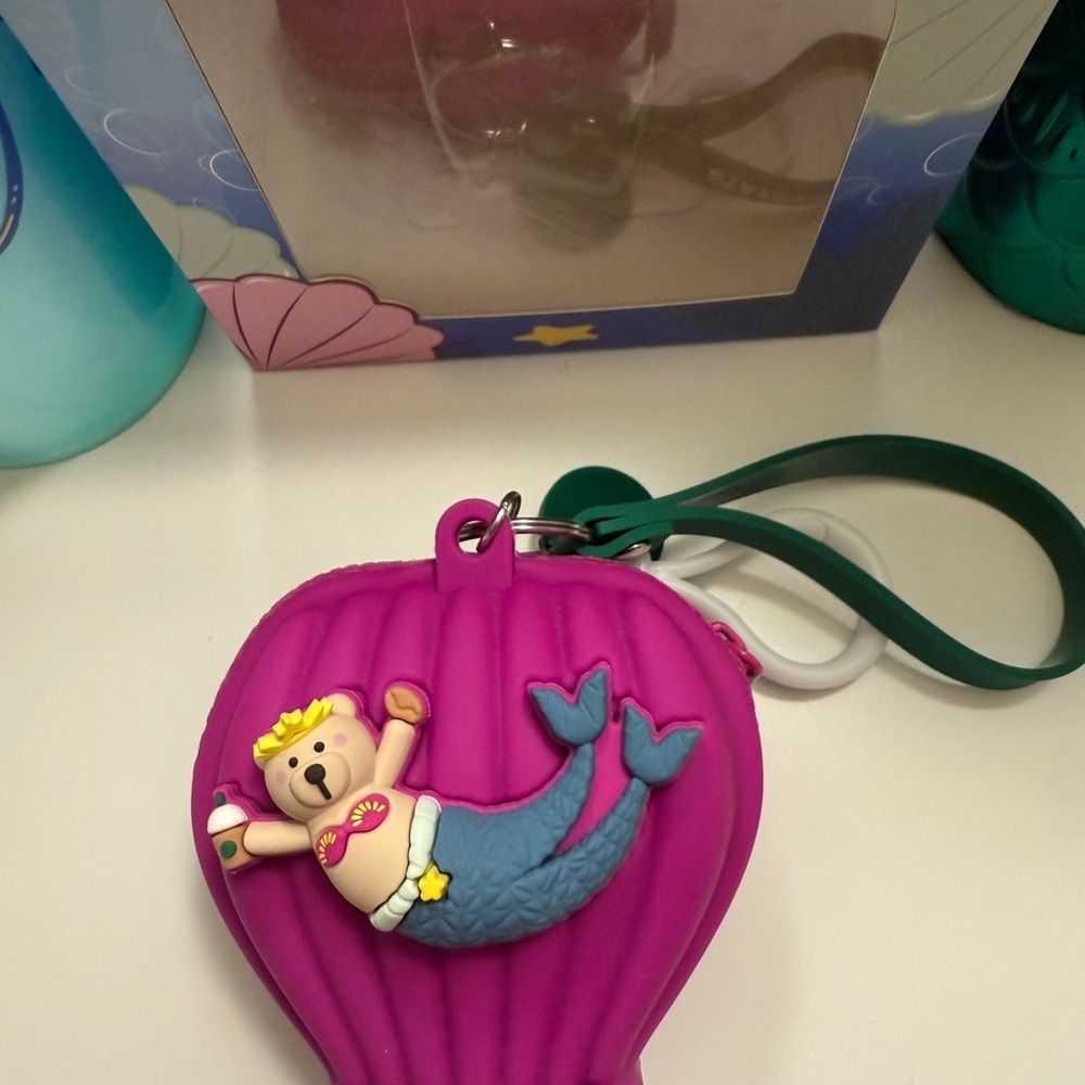 ✨ Starbucks Mermaid Collectors bundle- Nee with Tags✨ - Picture 10 of 17